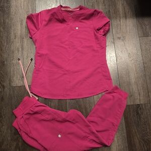 Fabletics Magenta V-Neck Top